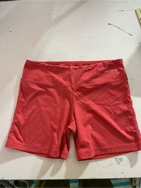 IAB MFG I Am Becoming Women’s Coral Active Shorts No Silicone Edge CrossFit 10 L